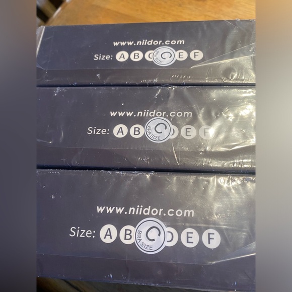 Niidor Adhesive Bra Strapless Sticky Invisible Silicone Push up Bras - Picture 6 of 10